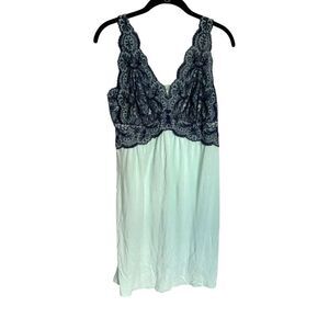 Soma Lace Nightgown Intimate Size Large Adjustable Straps Navy Blue Lace & Green